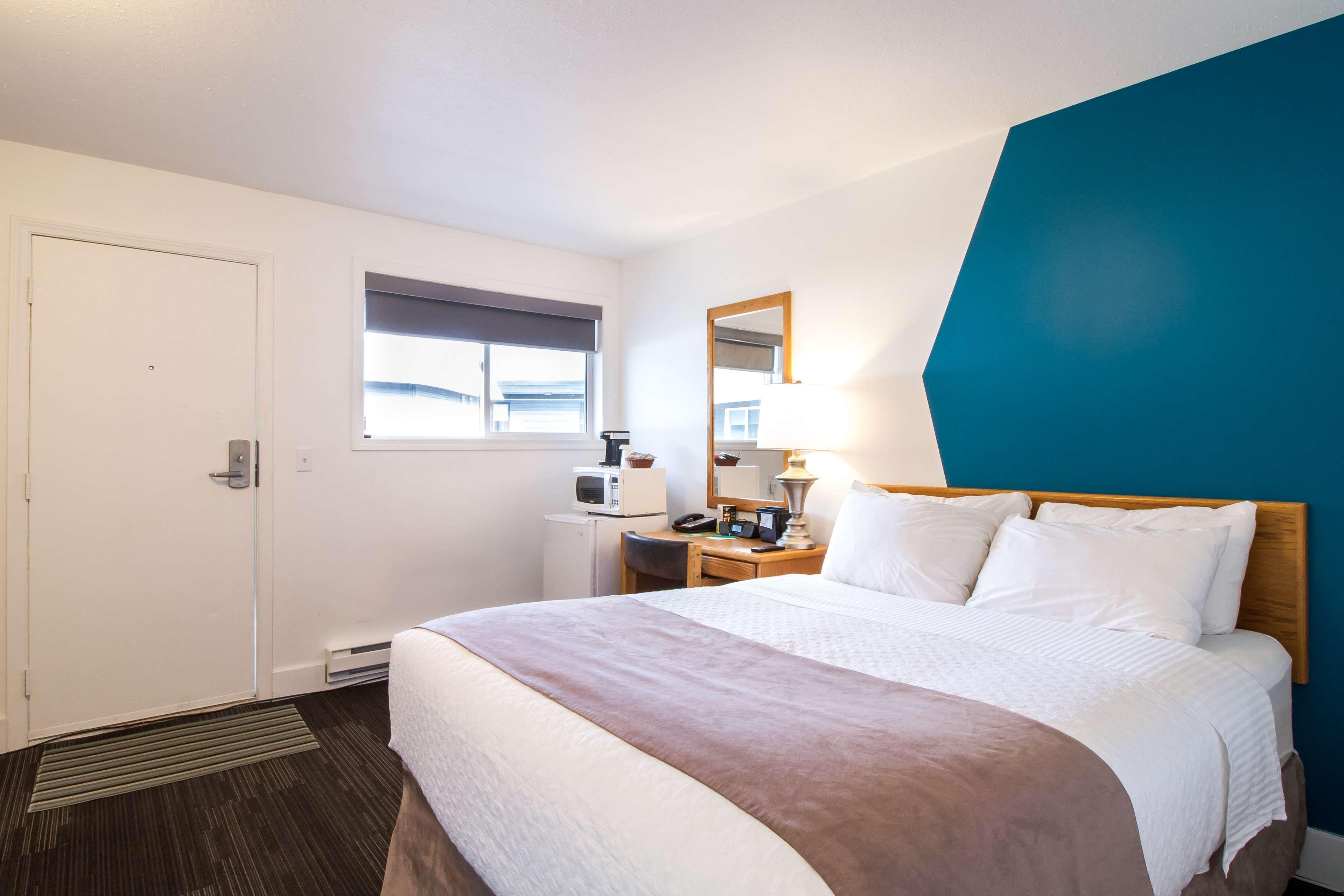 Stoke Hotel Surestay Collection By Best Western 雷夫尔斯托克 外观 照片